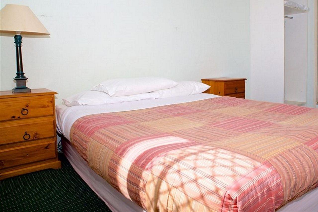 Apartment Raffles Royale