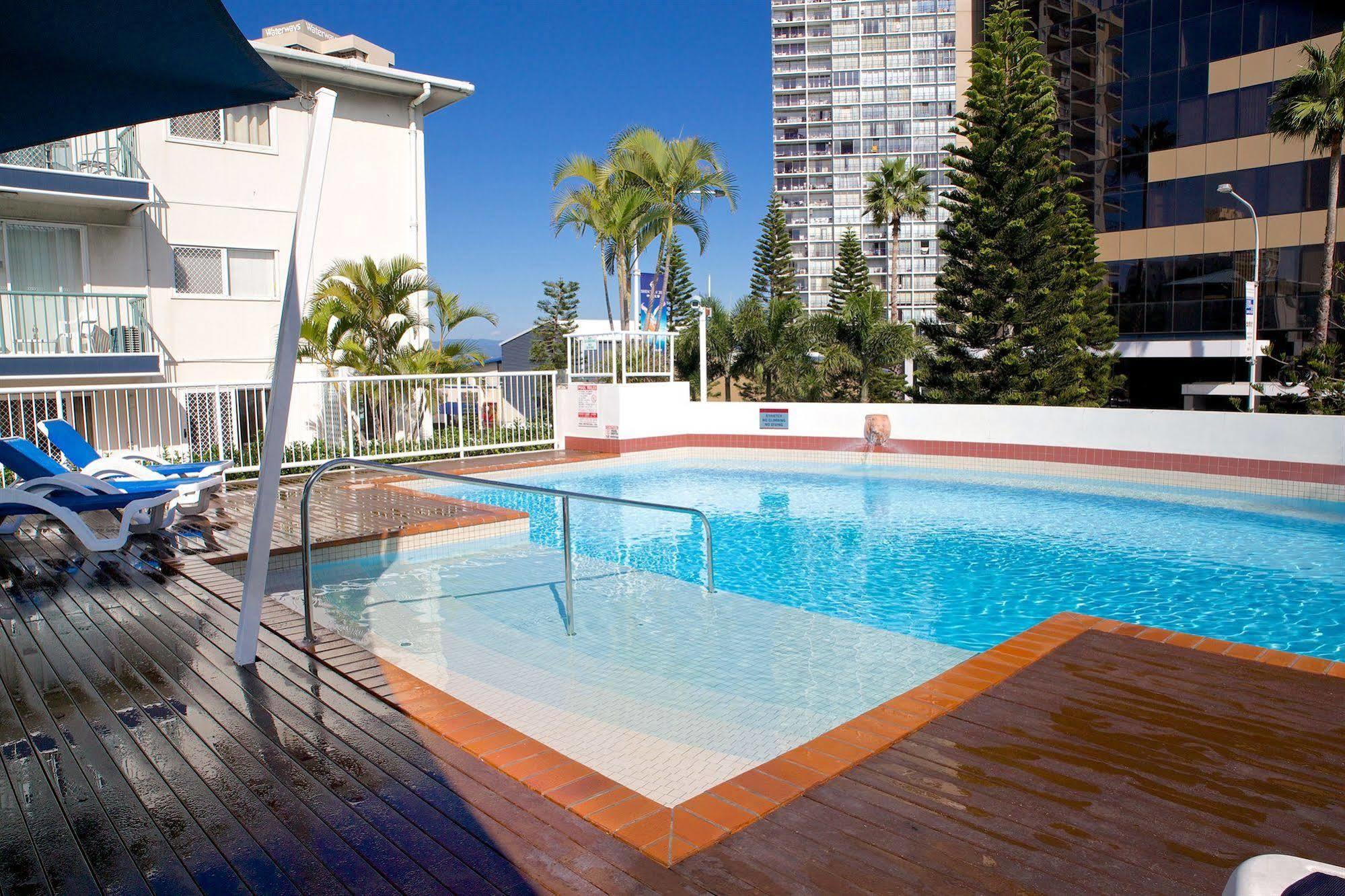 Apartment Raffles Royale *